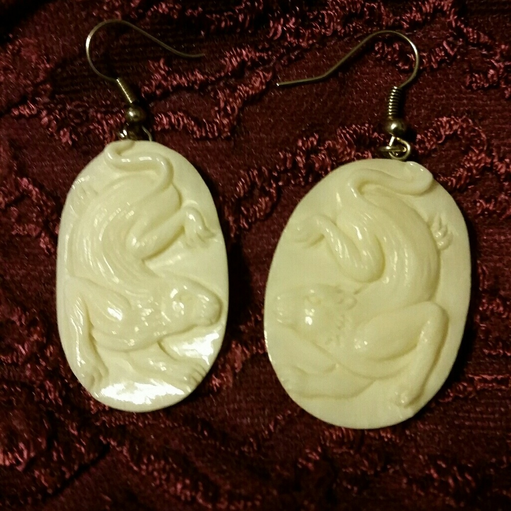 Hand Carved Buffalo bone tiger Earrings